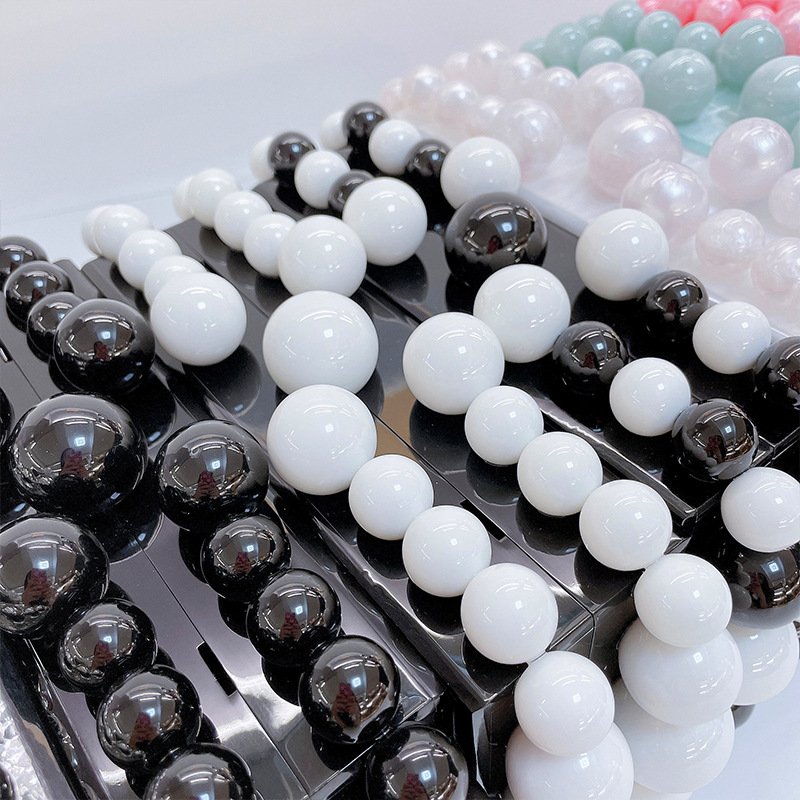 Evening Clutch — Cloud Bead Frame